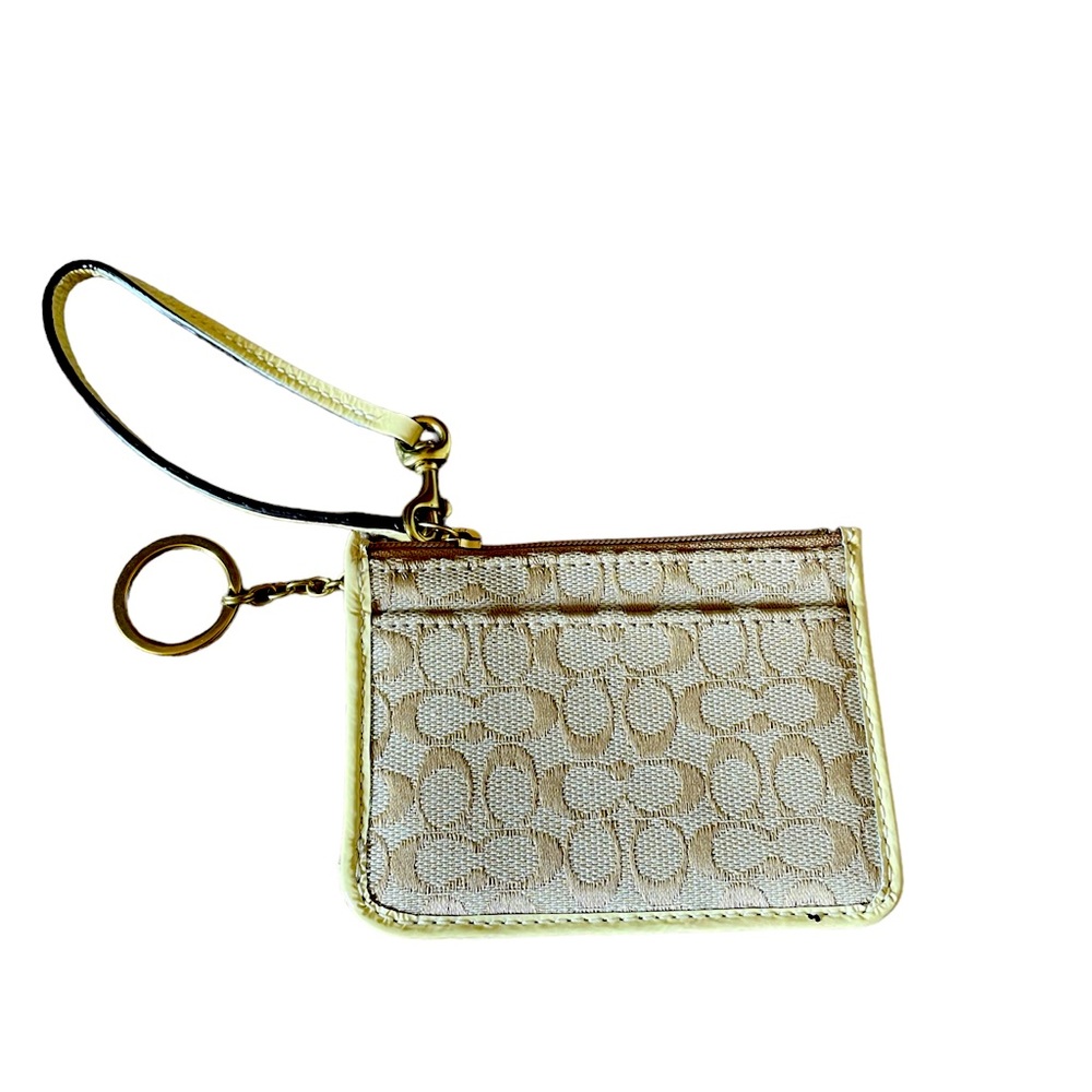 Coach Signature Cardholder Wristlet Gold